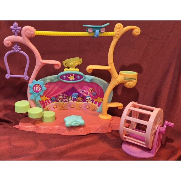 Vintage Shopkins Lil' Secrets Secret Shops Cutie Cat Cafe Playset Holiday Gift - Picture 1 of 2